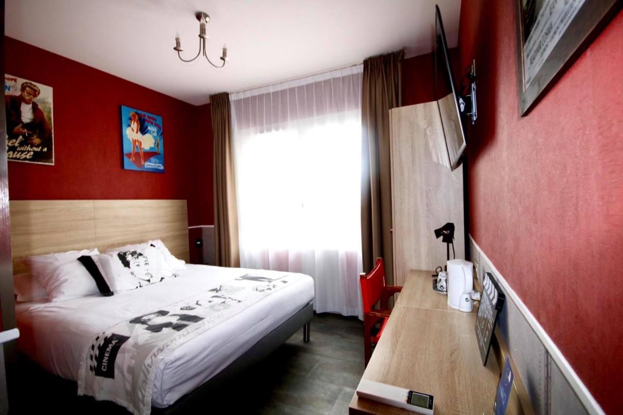 The Originals Boutique, Hotel Lakeside, Biscarrosse , Lac Parentis-en-Born Exteriör bild