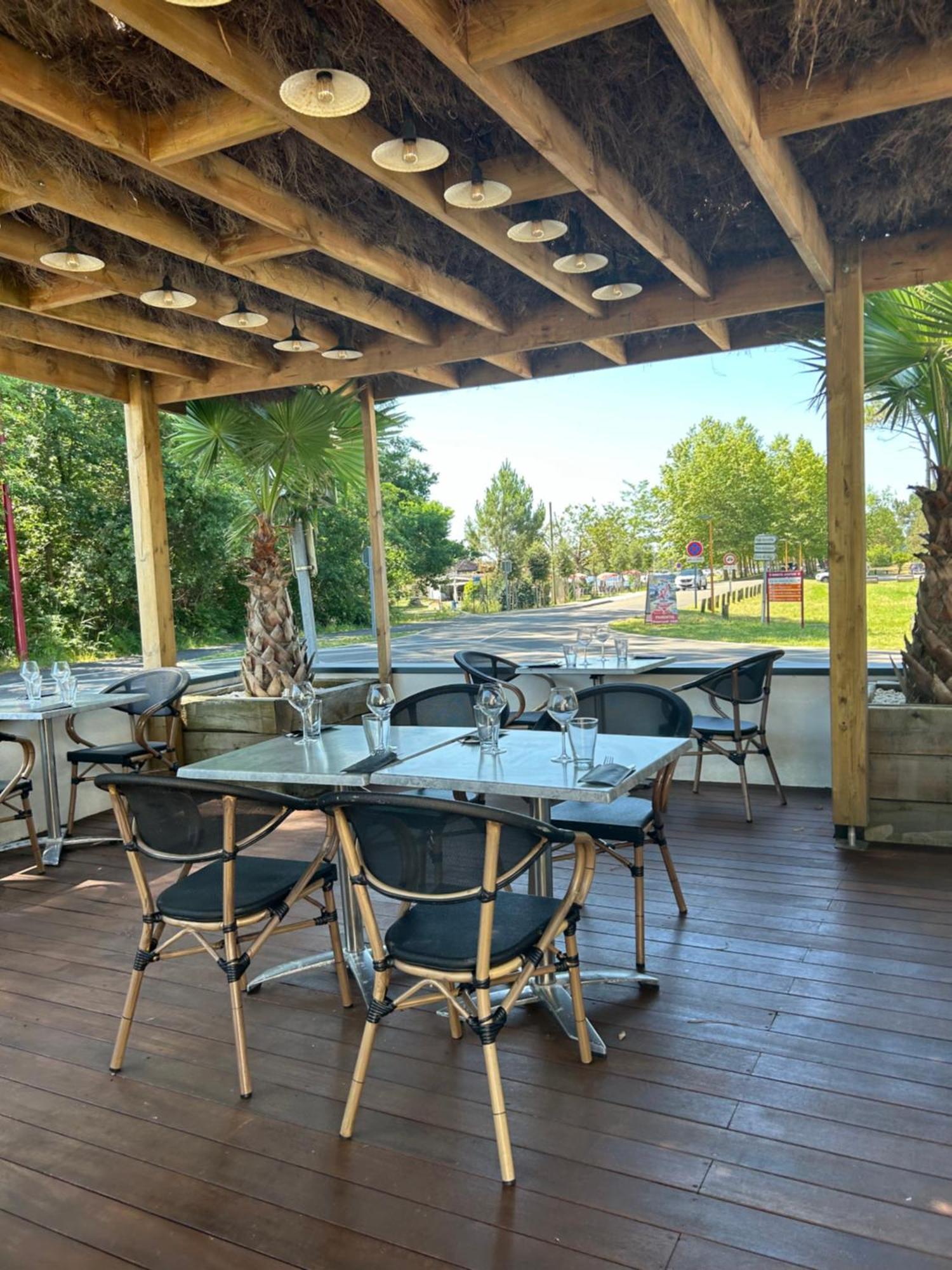The Originals Boutique, Hotel Lakeside, Biscarrosse , Lac Parentis-en-Born Exteriör bild